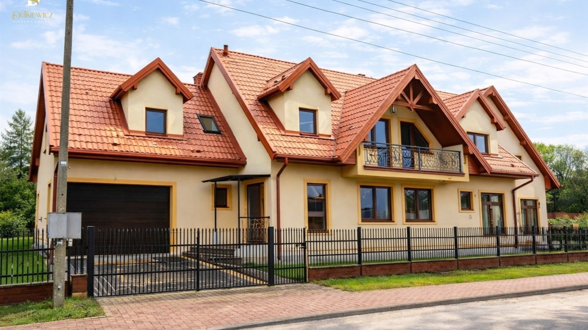 Dom na sprzedaż